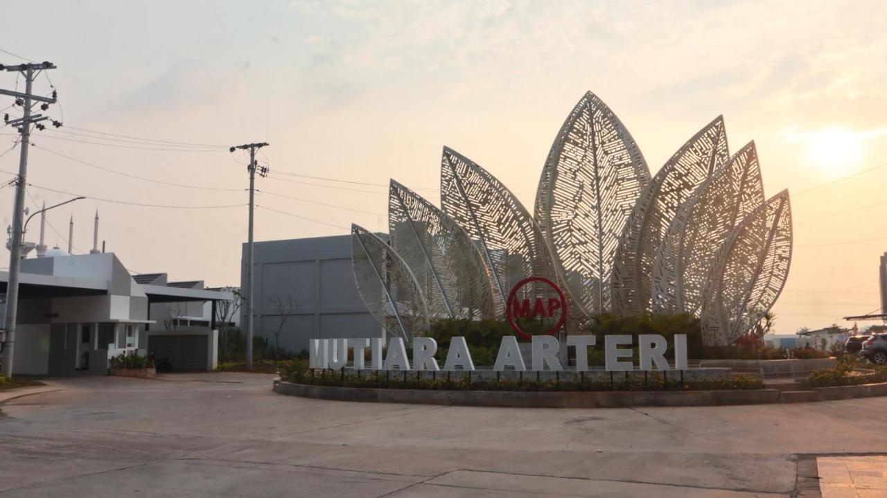Villa Ku Villa Mu Semarang Dış mekan fotoğraf