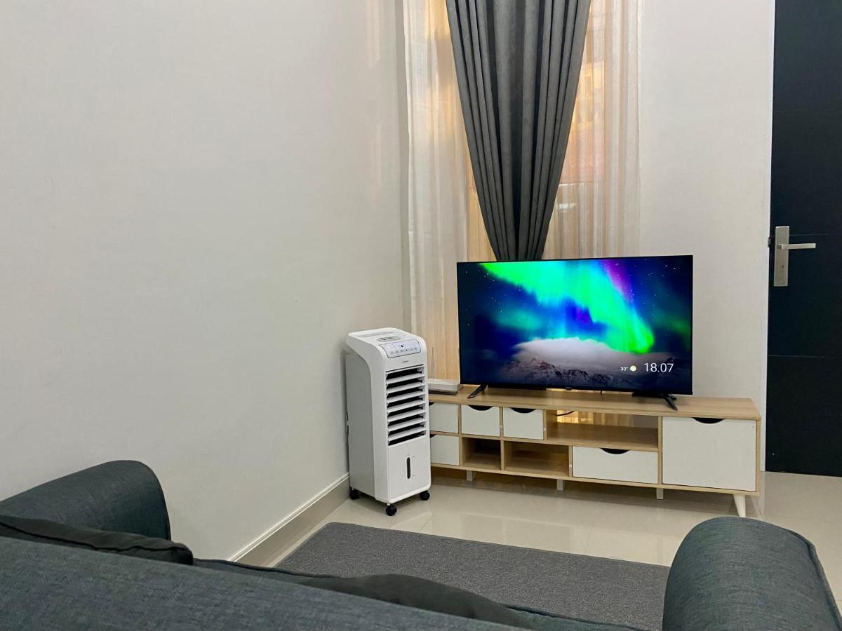 Villa Ku Villa Mu Semarang Dış mekan fotoğraf